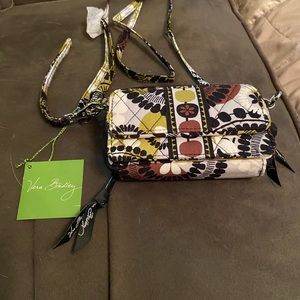 Vera Bradley crossbody bag